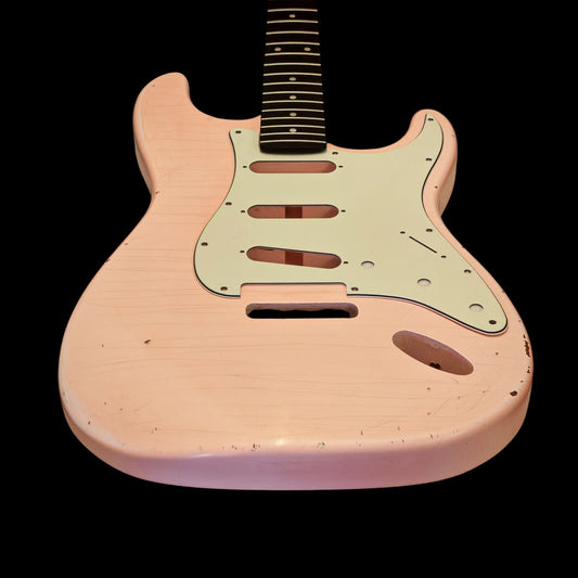 Relic NITRO faded shell pink Gloss Alder S-Style guitar body