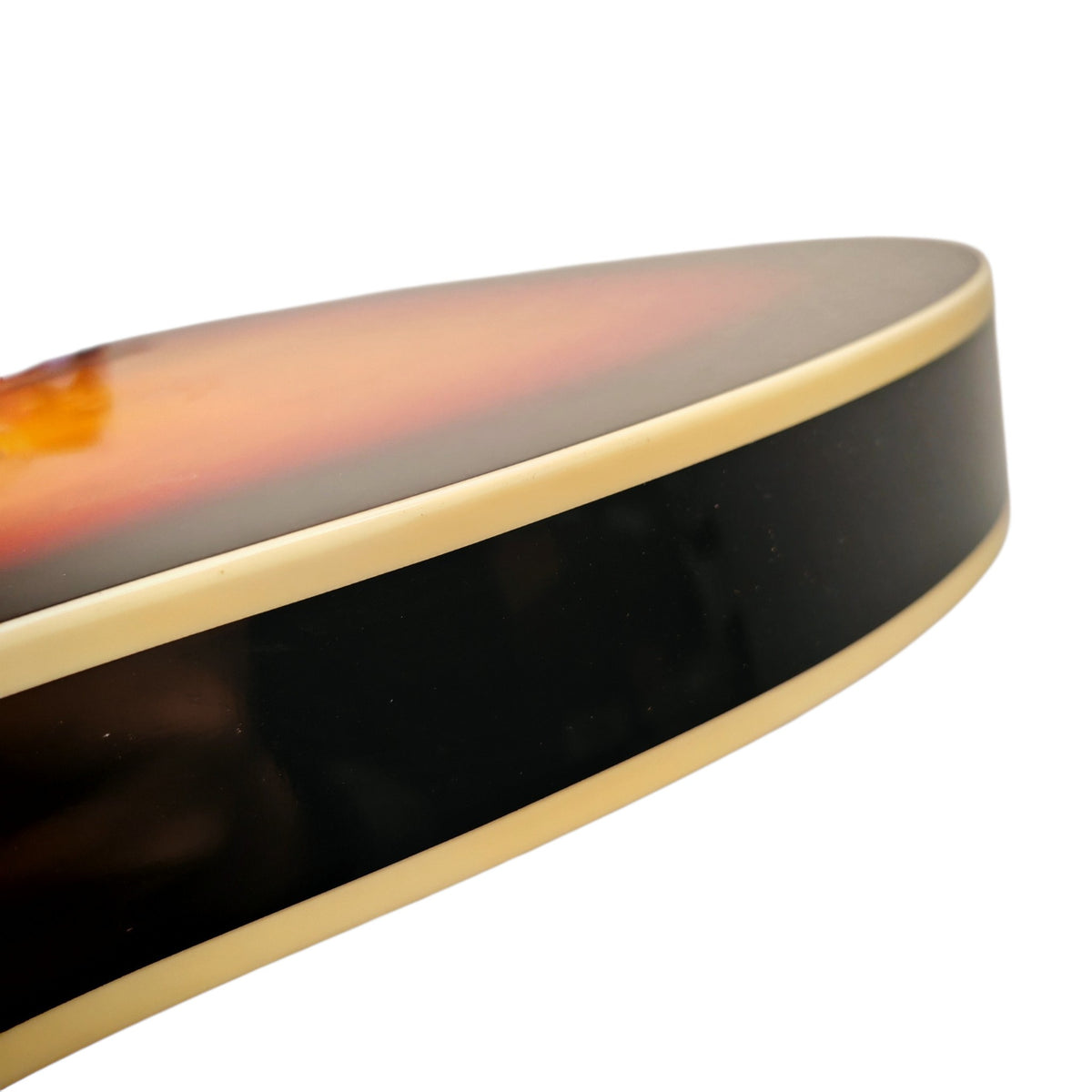 Nitro T-Style guitar body with double cream binding – binding detail