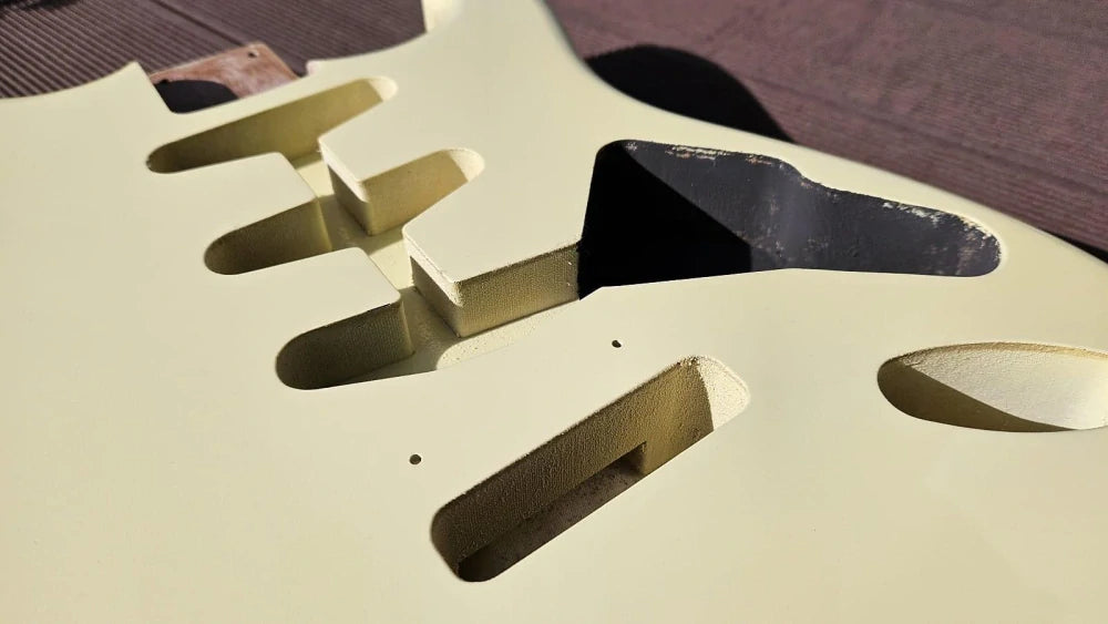 Vintage white Nitro Stratocaster body