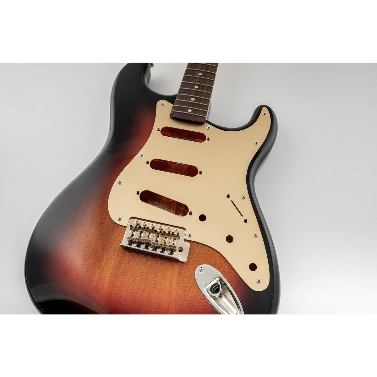 Musiclily Ultra 11 Holes Anodized Aluminum ST SSS Guitar Pickguard for American Mexican Fender Standard Strat Style Electric Guitar