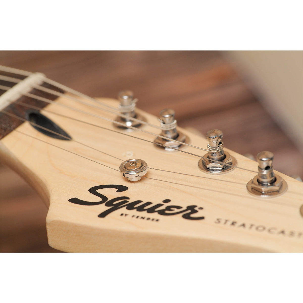 Musiclily Pro Vintage Style Steel 10mm Round Slotted String Retainer Guide Tree for Tele Style Guitar