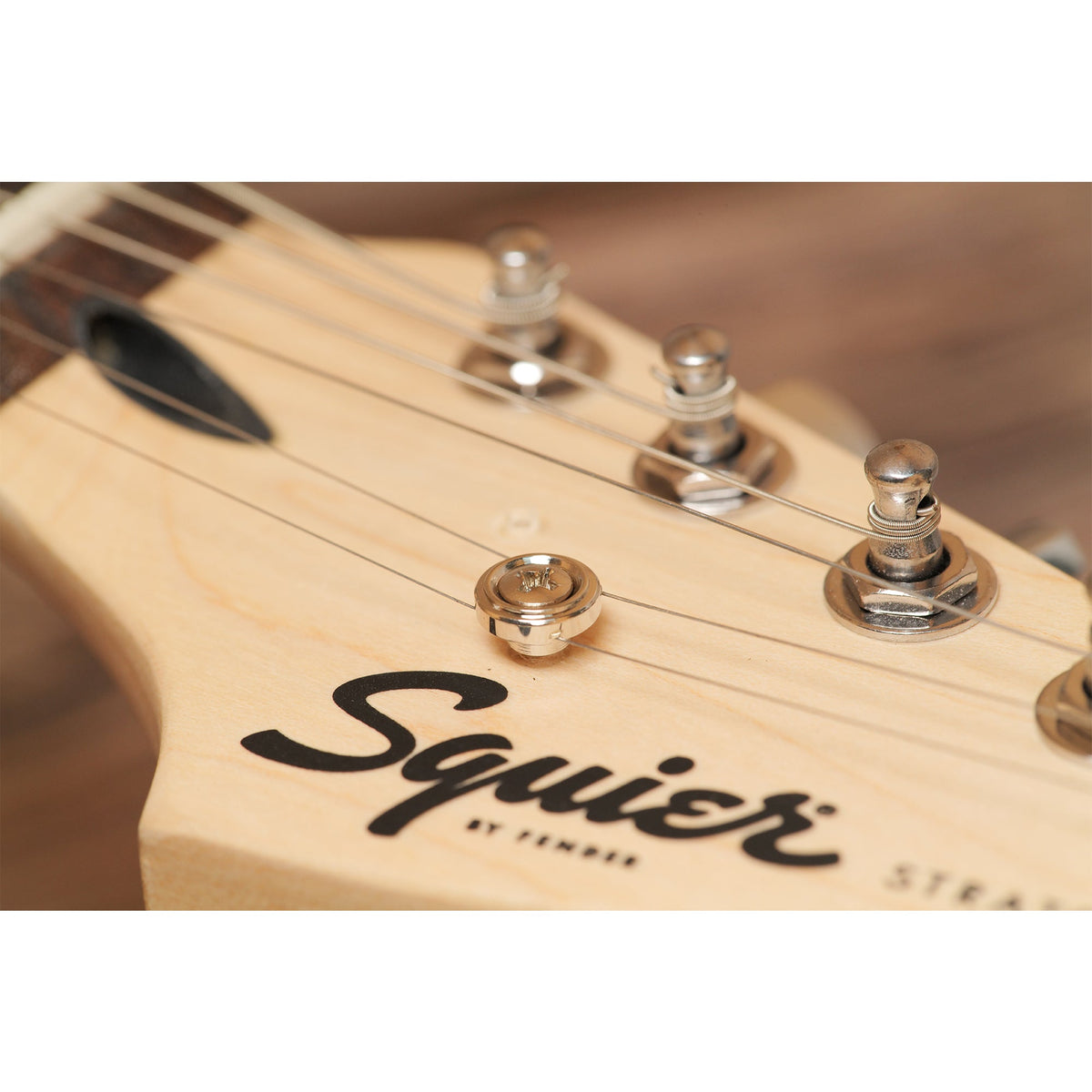 Musiclily Pro Vintage Style Steel 10mm Round Slotted String Retainer Guide Tree for Tele Style Guitar
