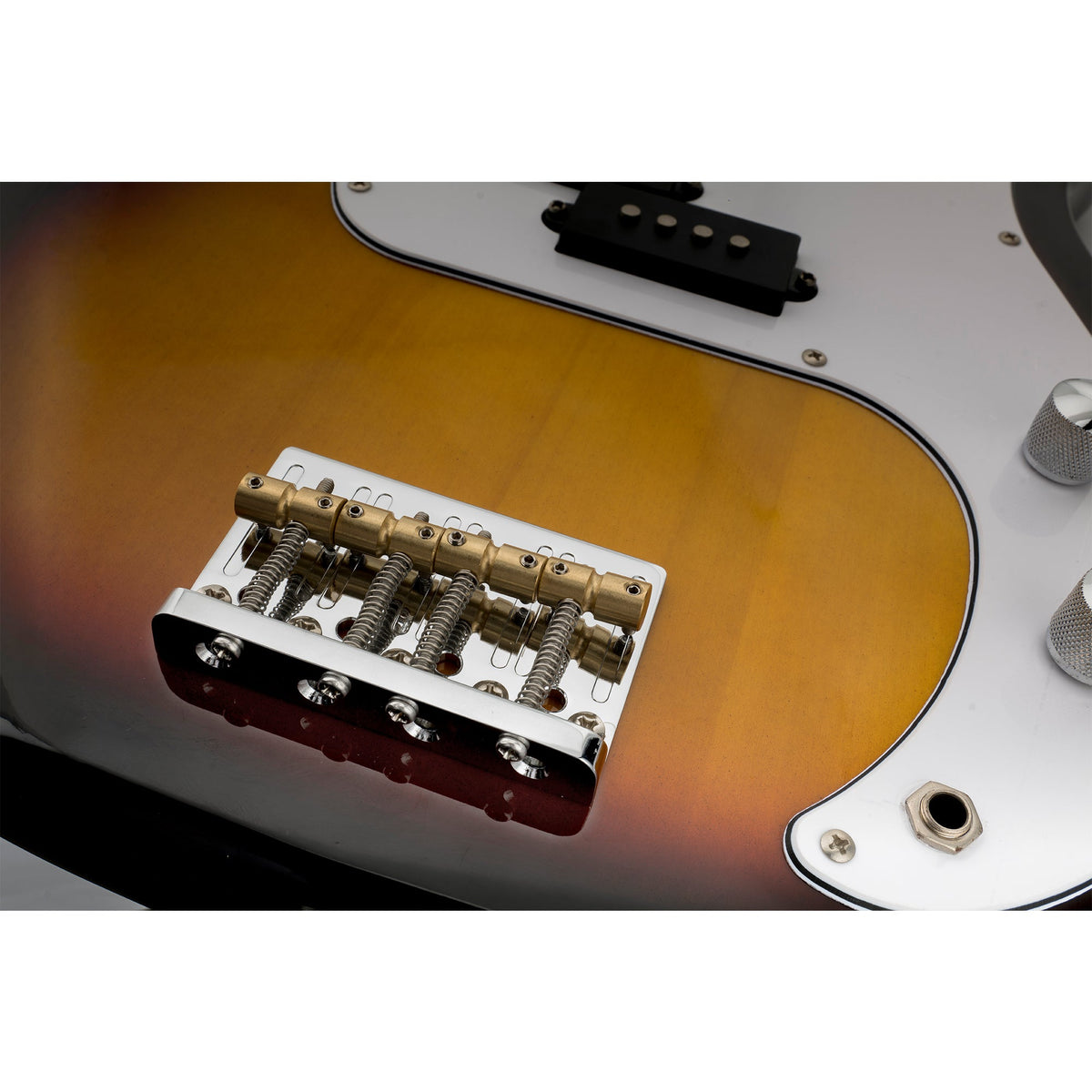 Musiclily Pro BB006 57mm (2-1/4 inch) String Spacing Hardtail Brass Saddles Zinc Alloy Plate 4-String Bass Bridge