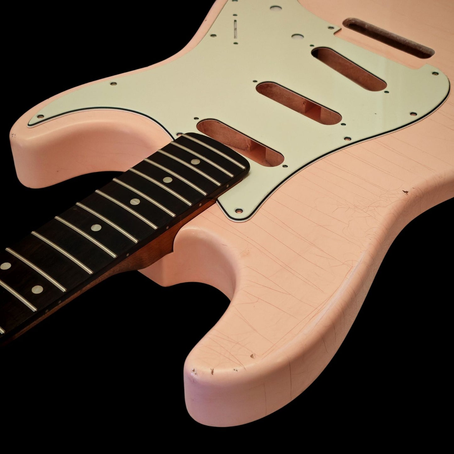 Relic NITRO faded shell pink Gloss Alder S-Style guitar body