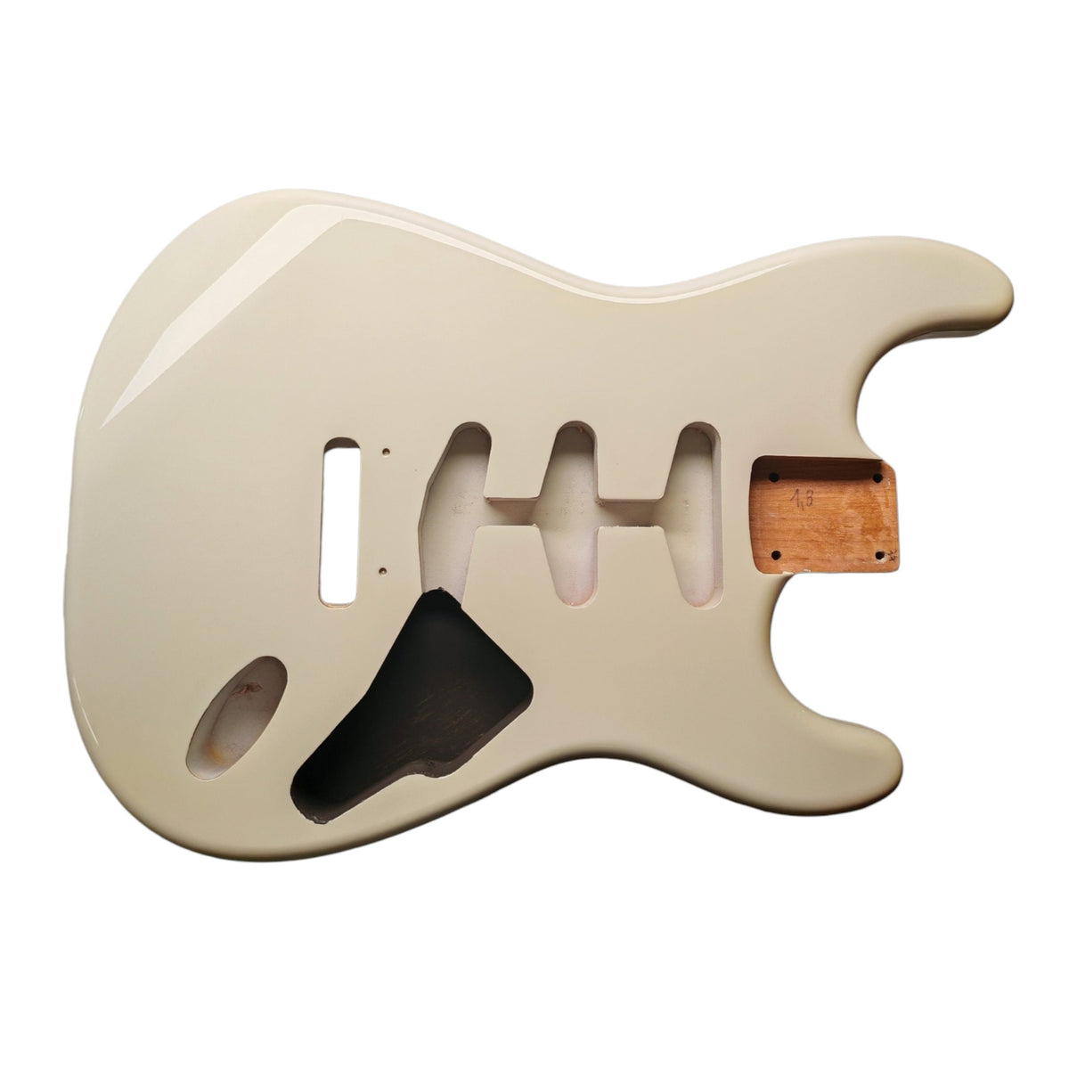 Olympic White nitro S-Style alder guitar body – detail